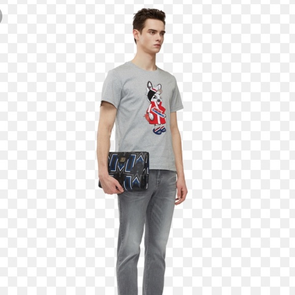 Authentic mcm medium stark pouch in gunta m stripe - Picture 8 of 8